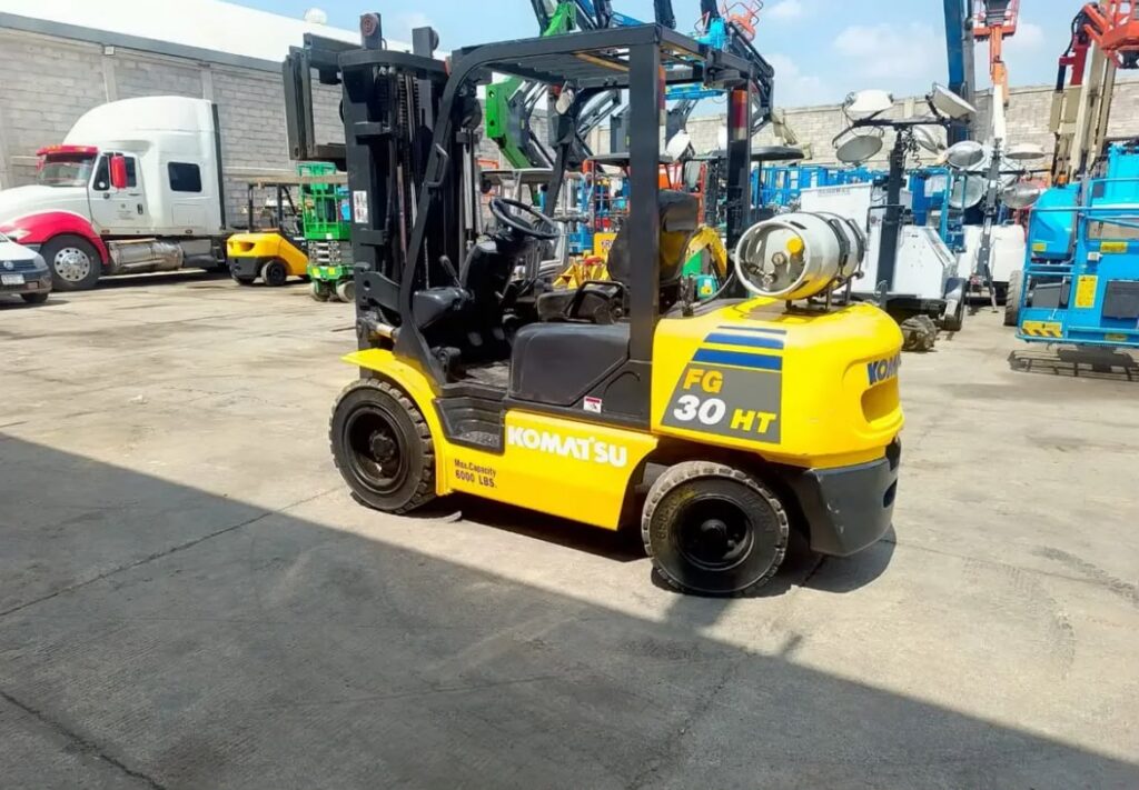 Montacargas Komatsu Fg25t